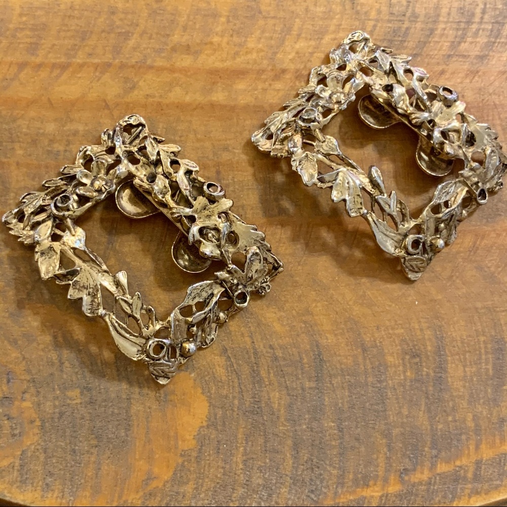 Vtg Musi Rectangle Gold Tone Filigree Shoe Clips